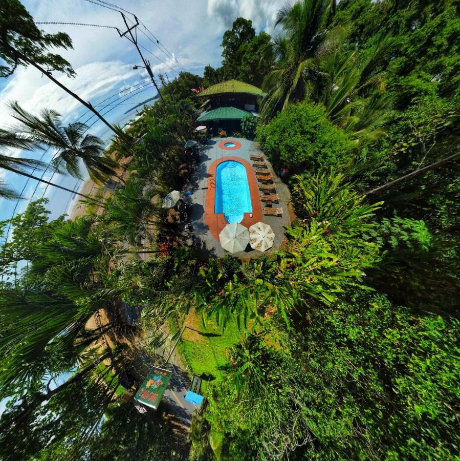 Hotel La Isla Inn Puerto Viejo de Talamanca Esterno foto