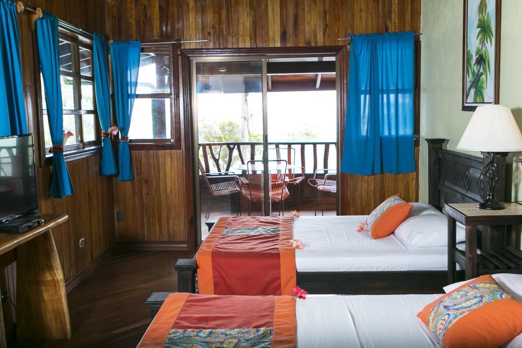 Hotel La Isla Inn Puerto Viejo de Talamanca Esterno foto