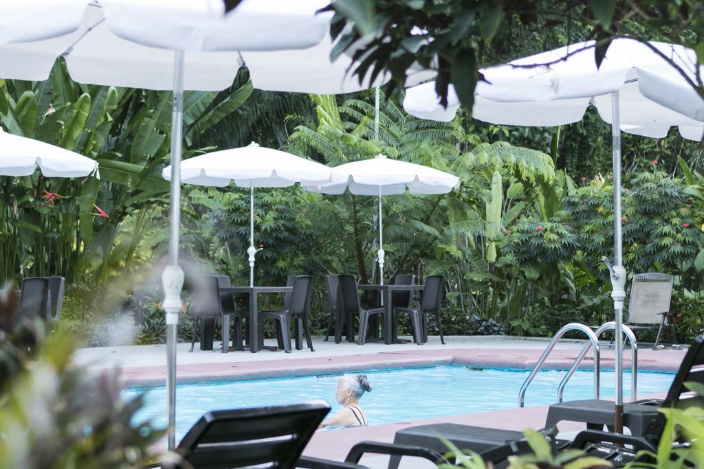 Hotel La Isla Inn Puerto Viejo de Talamanca Esterno foto